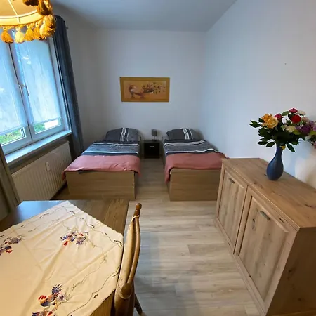 Monteurswohnung, Ferienwohnung Zella-Mehlis Exterior photo